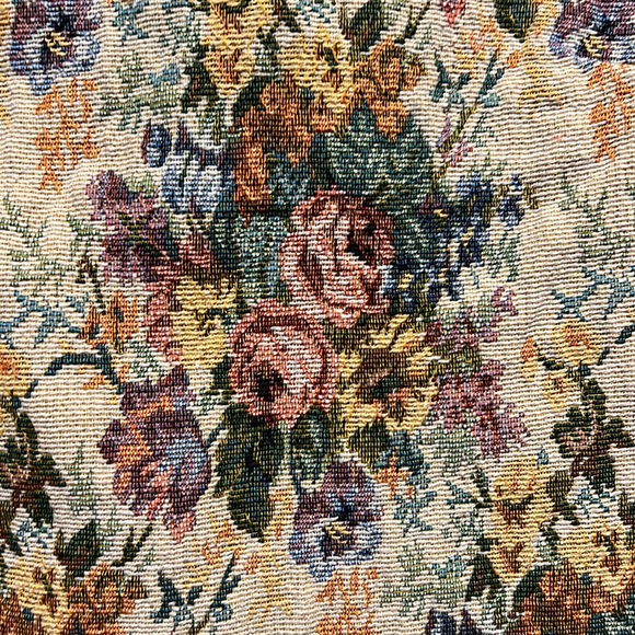 8 Birdies Vintage Floral Tapestry Shift Dress - Picture 3 of 10